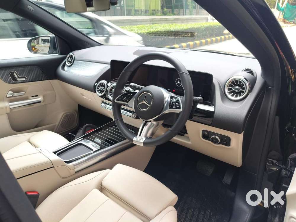 Mercedes-benz Gla 200 | Jan 2026 | Only 1,650 Km | Showroom Condition
