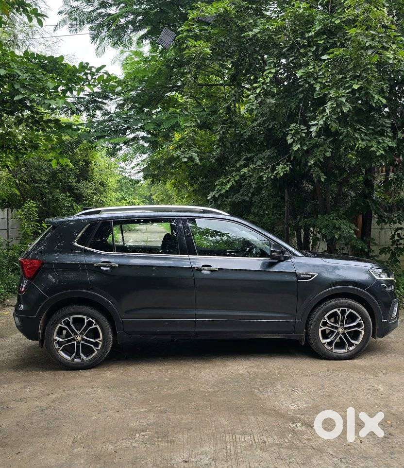 Skoda Kushaq 1.0 Tsi Style At, 2023, Petrol