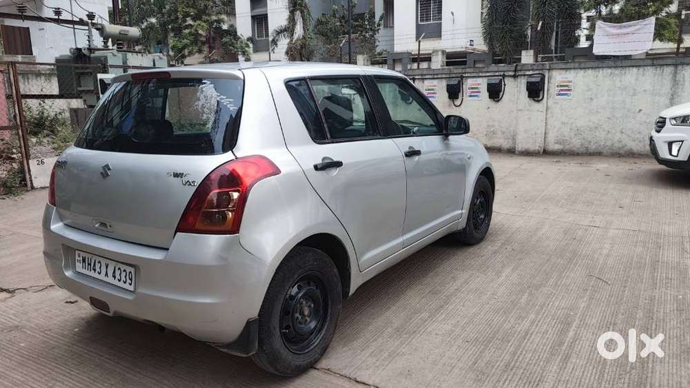 Maruti Suzuki Swift Vxi + Manual, 2009