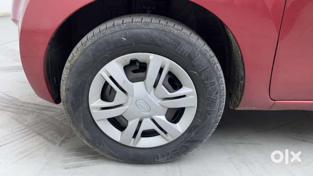 Datsun Redigo T Option, 2017, Petrol