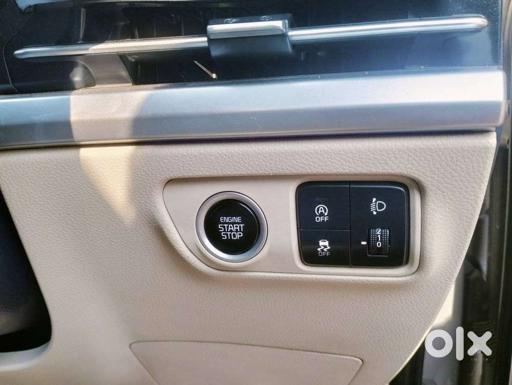 Kia Carens 1.5 Luxury Plus Turbo 7 Str, 2023, Petrol