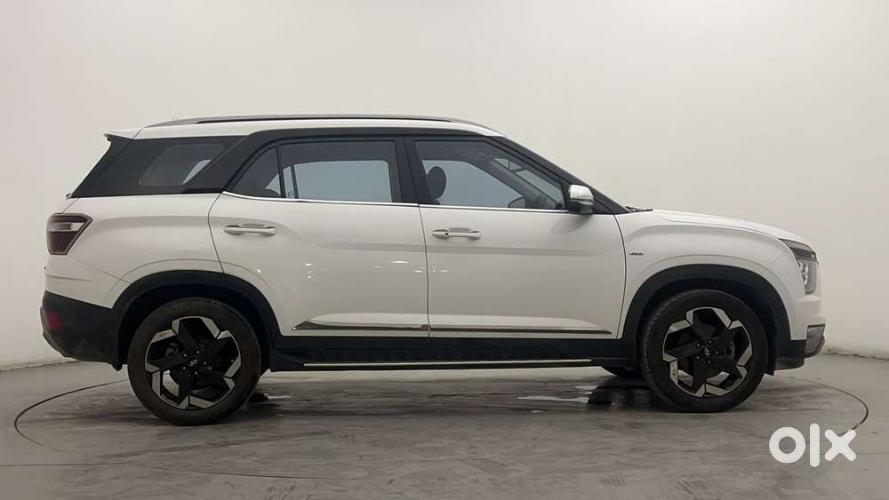 Hyundai Alcazar Signature (o) 6 Str 1.5 Petrol Dct, 2023, Petrol