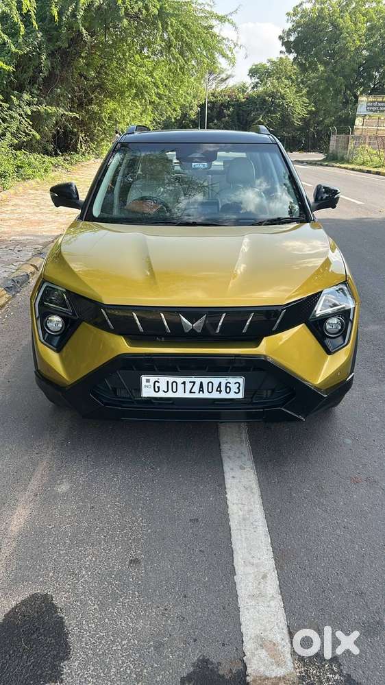 2026 Reg. Mahindra Xuv 3xo Ax7l Petrol Automatic (top Model)