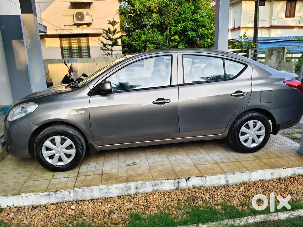 Nissan Sunny 2013 Model