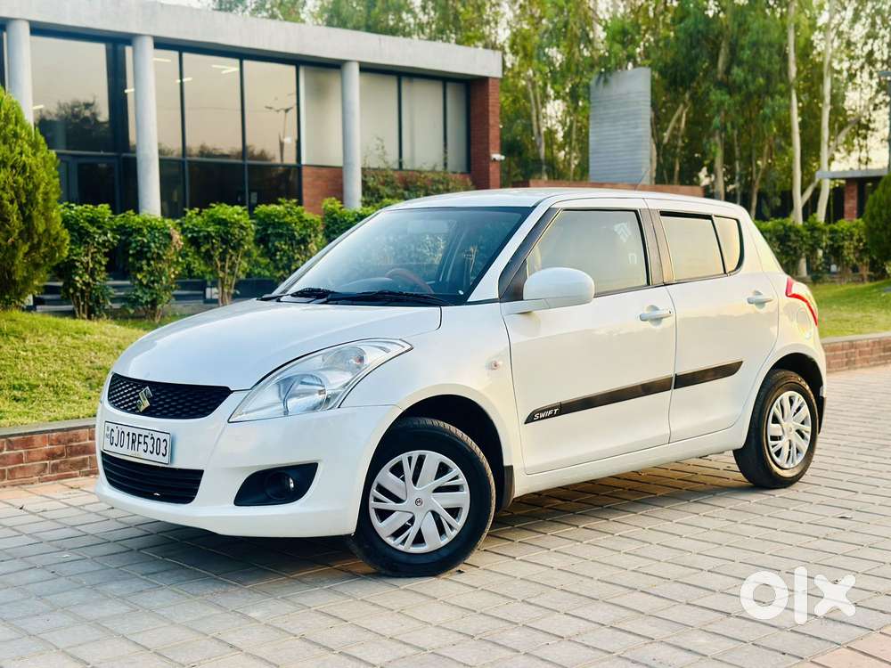 Maruti Suzuki Swift Lxi Option, 2014, Petrol