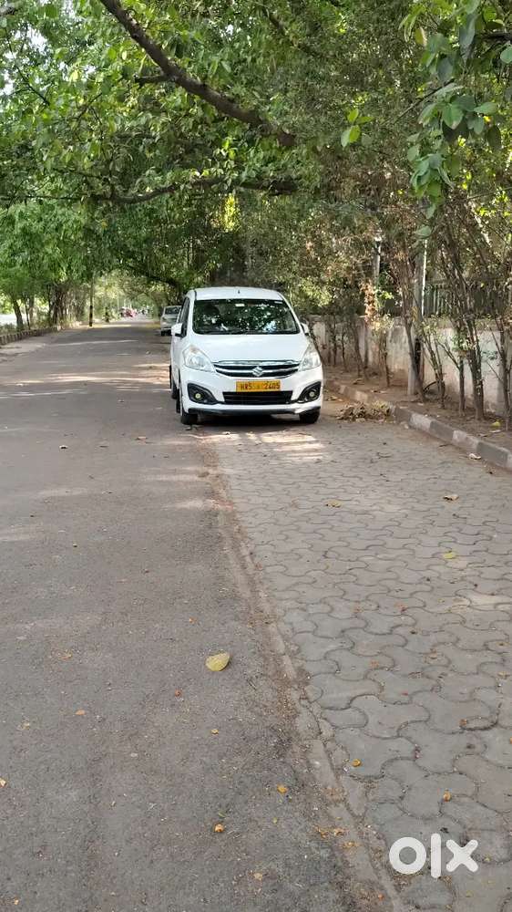 Maruti Suzuki Ertiga Vxi 2017