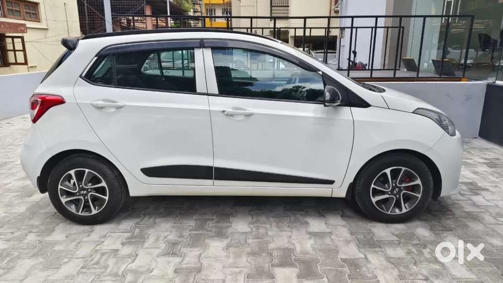Hyundai Grand I10 1.2 Kappa Sportz Option At, 2017, Petrol