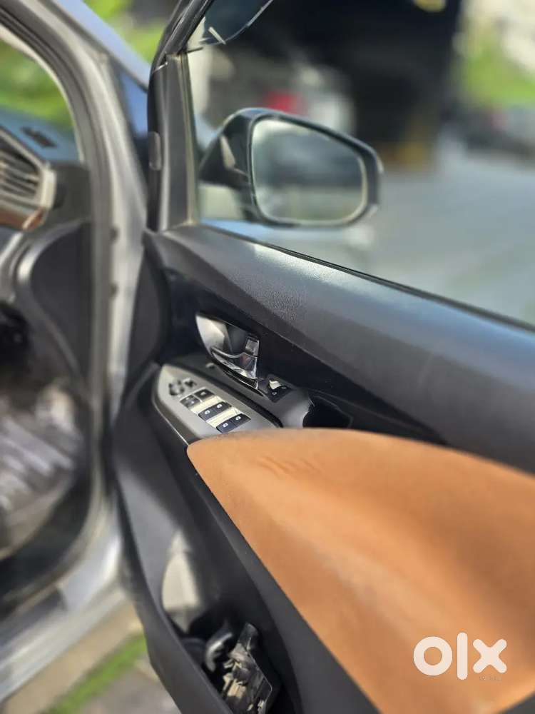 Toyota Innova Crysta Diesel 2017