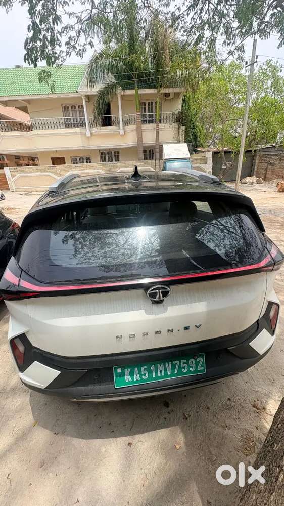 Tata Nexon Ev 2023 Lr Emp