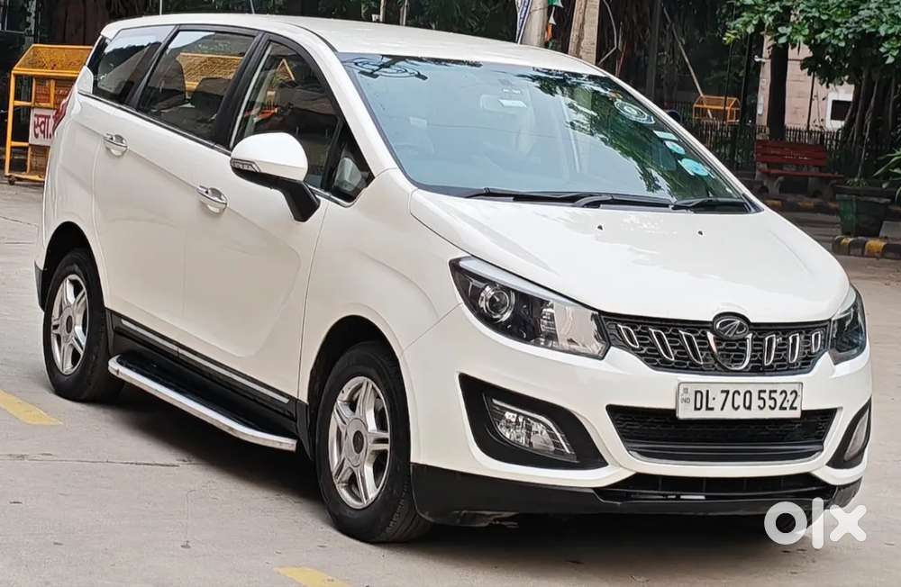Mahindra Marazzo M6, 2018, Diesel