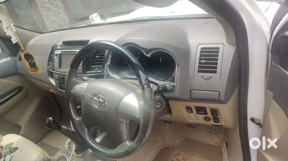 Toyota Fortuner 2013 Diesel Manual