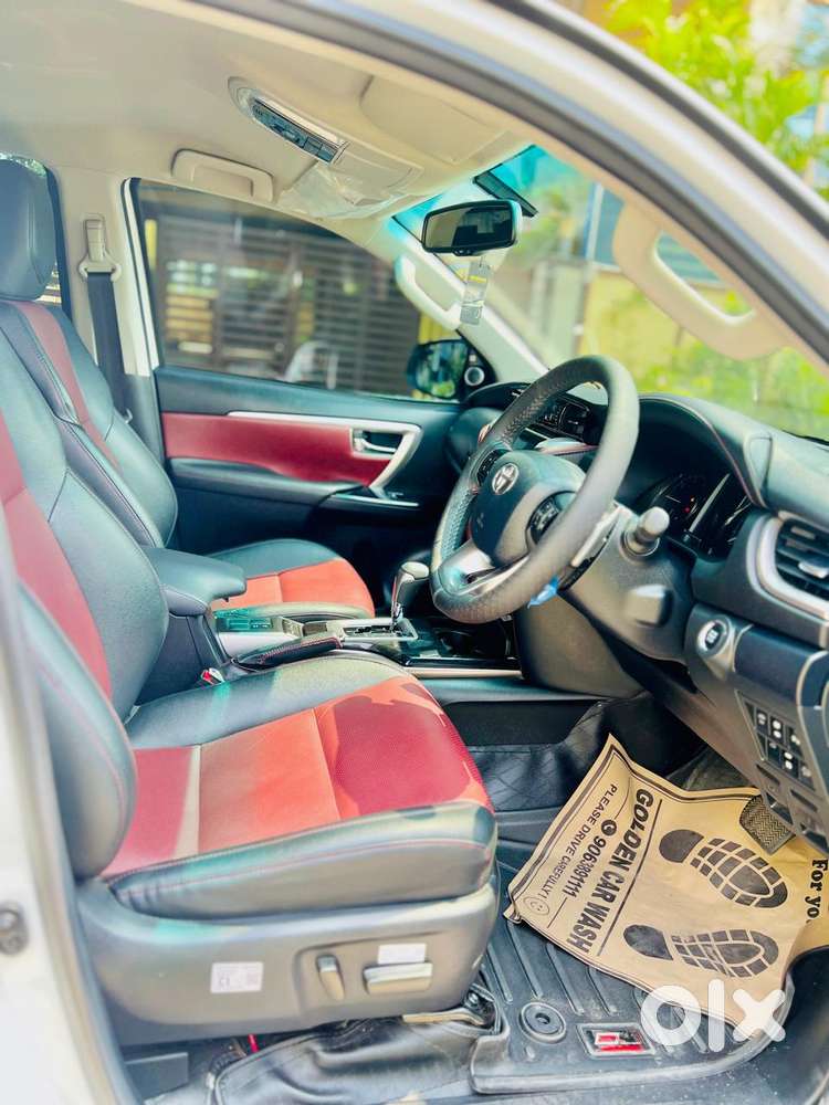 Toyota Fortuner Legender 4x4 At 2.8, 2025, Diesel