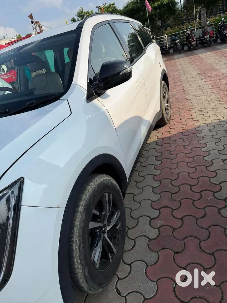 Mahindra Xuv700 Petrol 2022