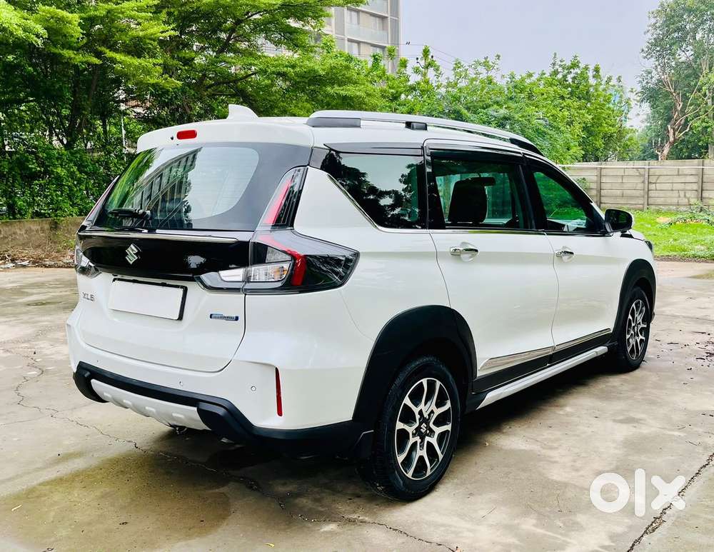 Maruti Suzuki Xl6 1.5 Alpha At, 2024, Petrol