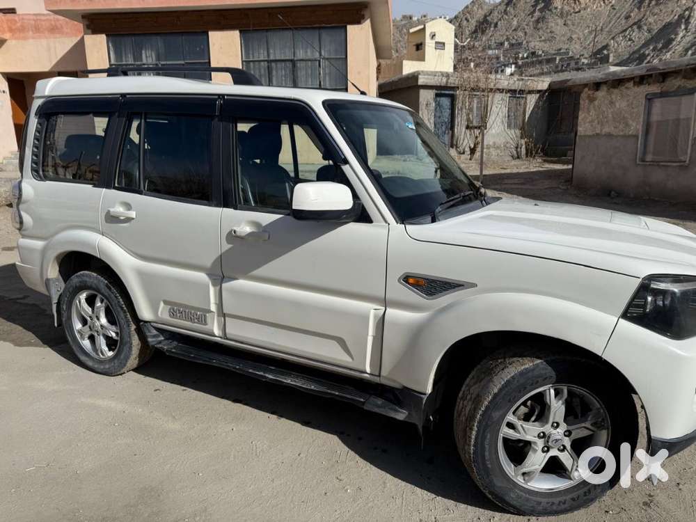 Mahindra Scorpio Classic 2017 Diesel Well Maintained