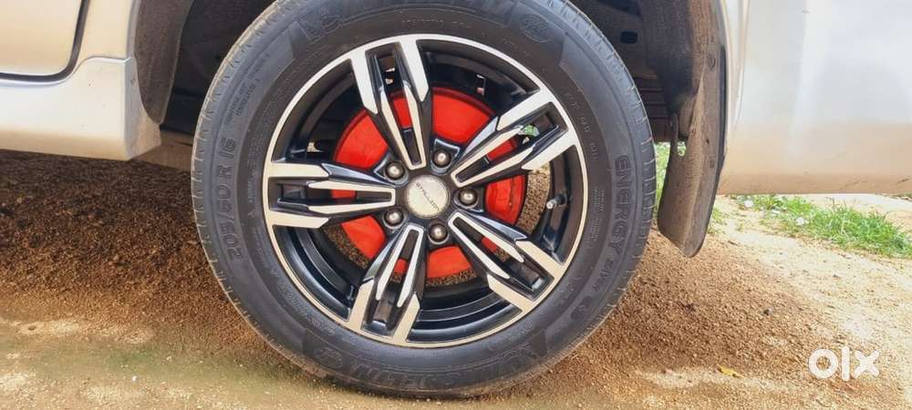 Toyota Innova Diesel Manual 2010 Km Driven