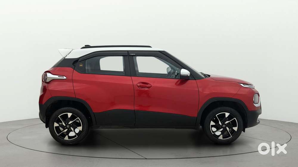 Tata Punch Creative Dual Tone Mt Sunroof, 2024, Petrol