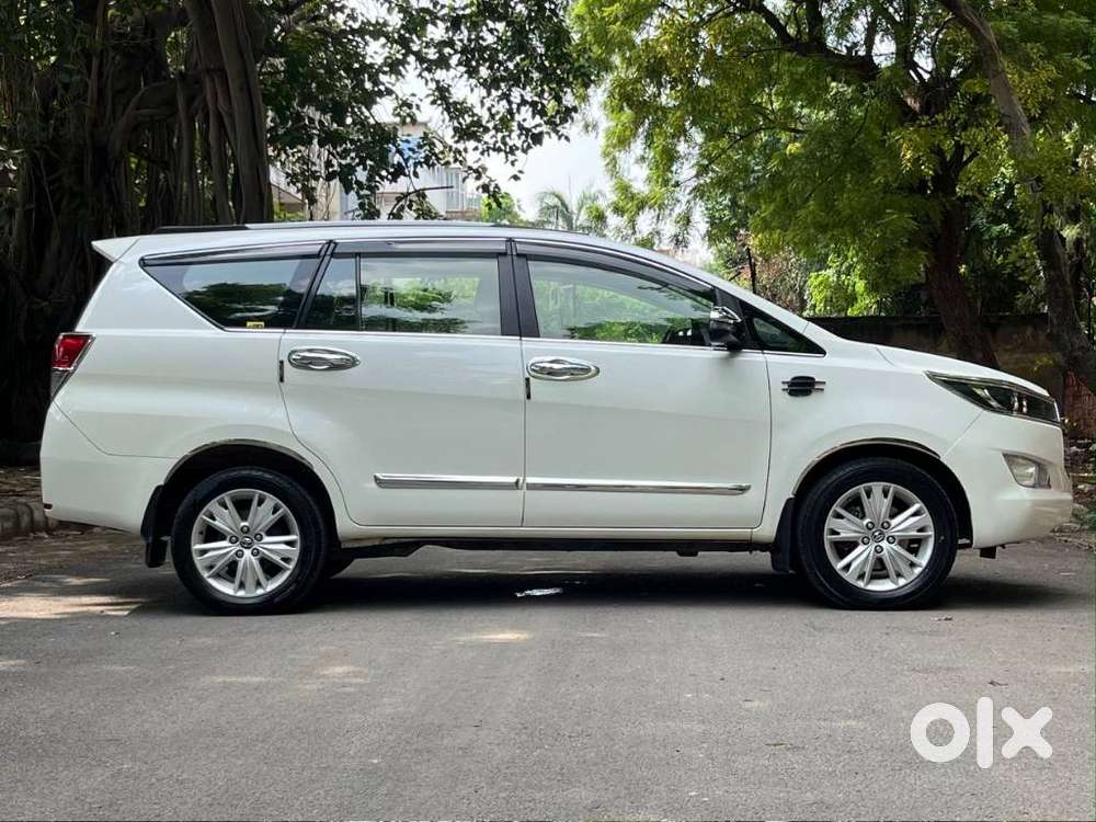 Toyota Innova Crysta [2020-ongoing] 2.4 Zx At 7 Str, 2020, Diesel