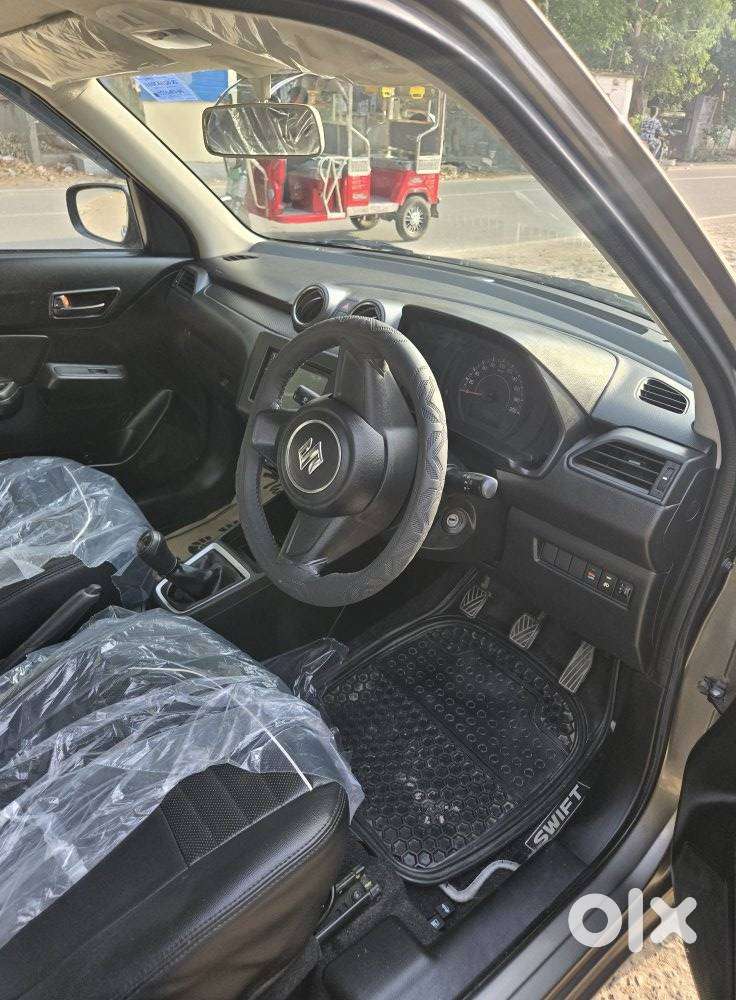Maruti Suzuki Swift Lxi Optional-o, 2020, Petrol