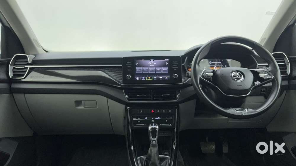 Skoda Kushaq Style 1.0l Tsi At, 2023, Petrol