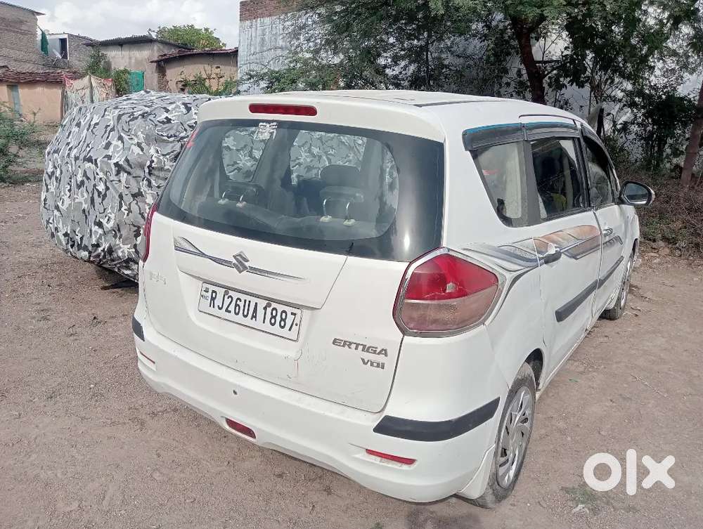 Paison Ki Avashyakta