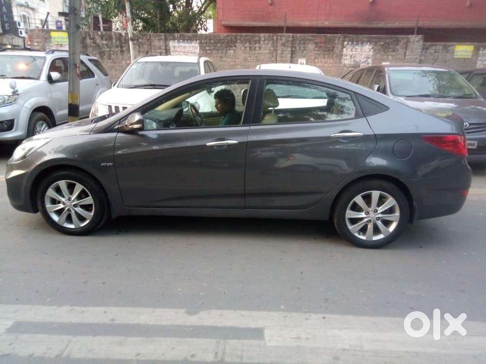 Hyundai Fluidic Verna 2013 Cng & Hybrids Well Maintained