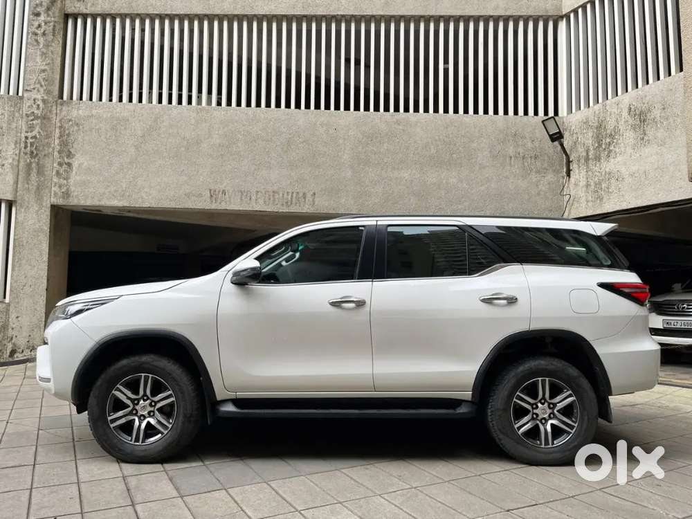 Toyota Fortuner Diesel Automatic 2025 Showroom Condition  F