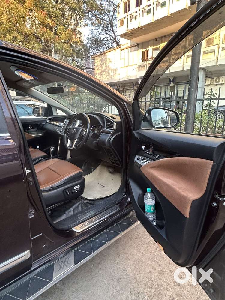 Toyota Innova Crysta 2.8z Automatic, 2018, Diesel