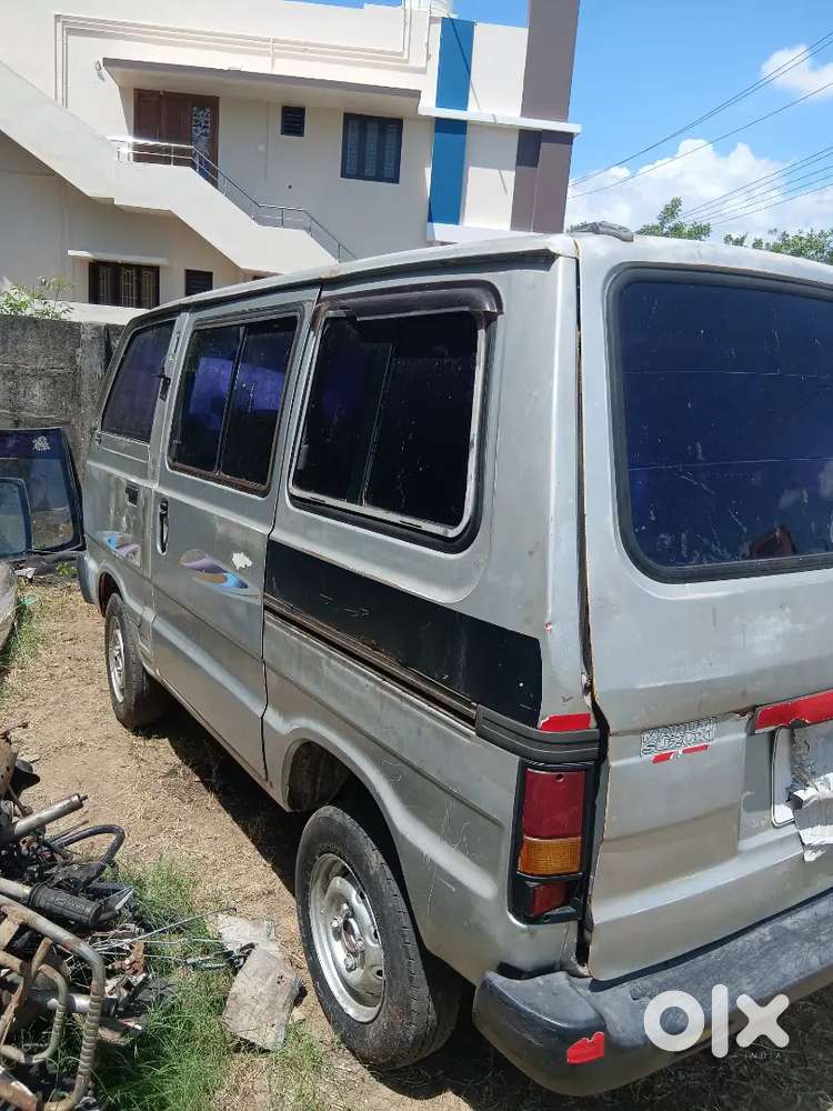 Maruti Suzuki Omni 2010