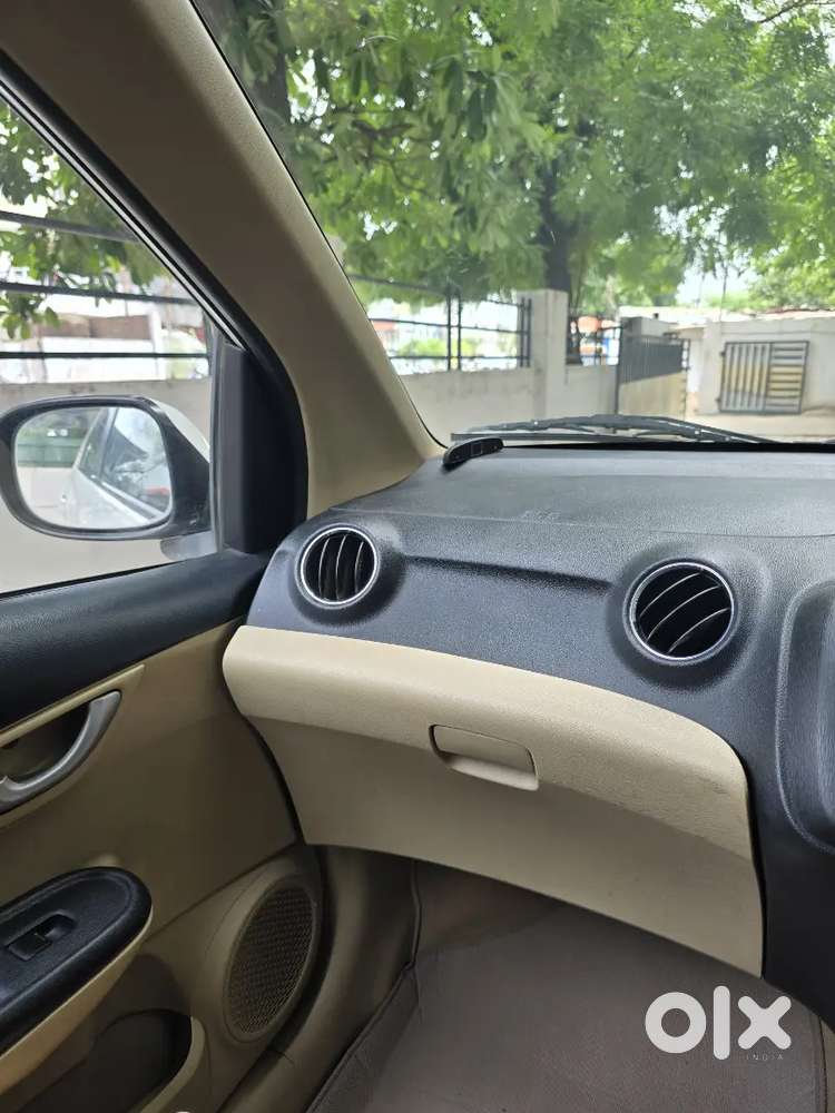 Honda Amaze Vx 2014 Petrol + Cng