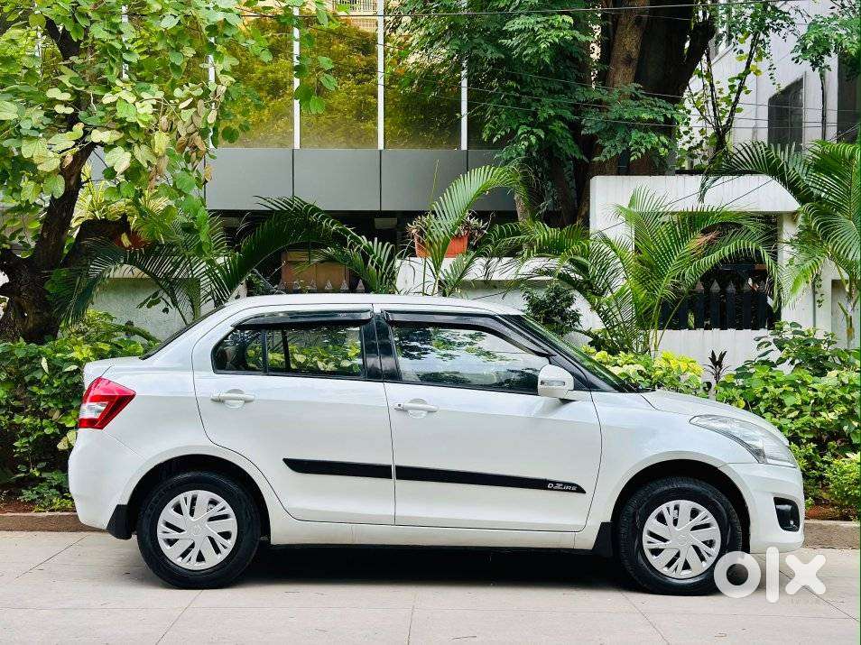 Maruti Suzuki Dzire 1.2 Vxi, 2012, Petrol