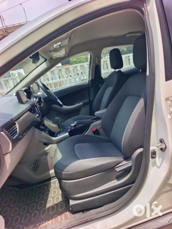 Tata Nexon 1.2 Revotron Xza Plus, 2018, Petrol