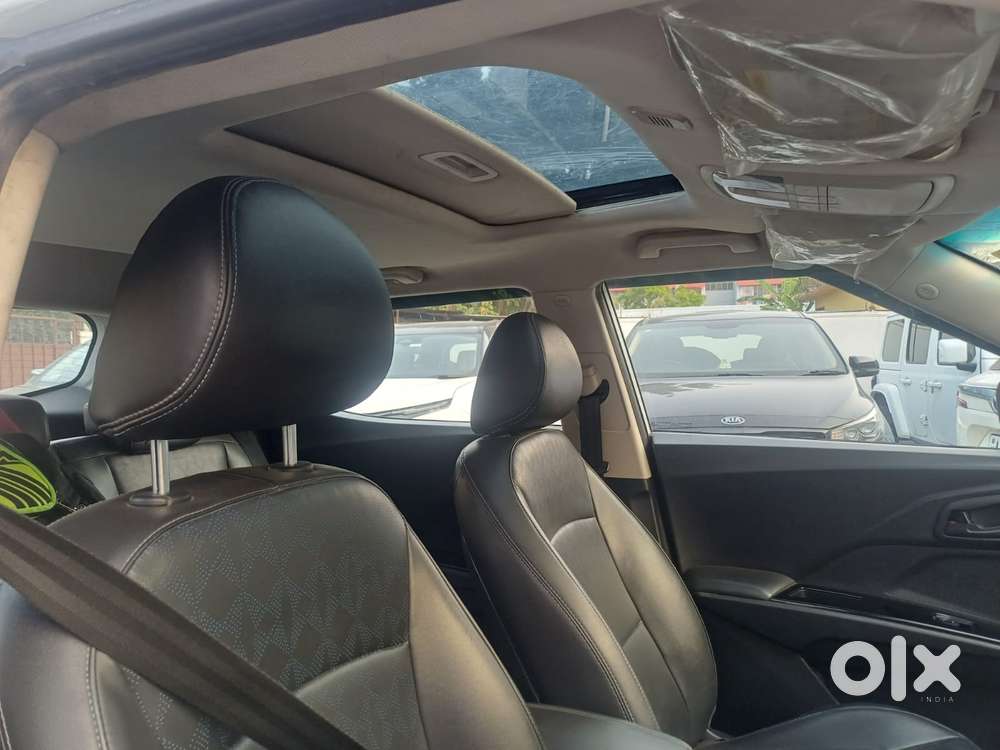 Mahindra Xuv400 Ev El Fast Charger Dt, 2024, Electric