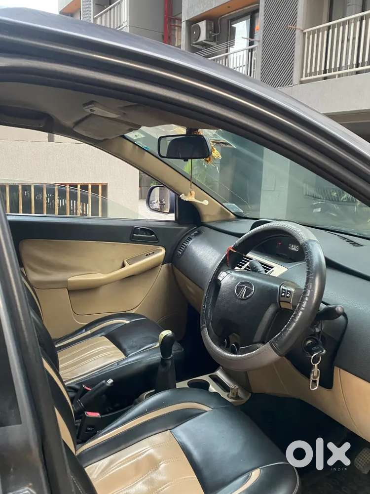 Tata Indica Vista Quadrajet Vx Tech 2014 Diesel  1.10l Km  25 Km/l
