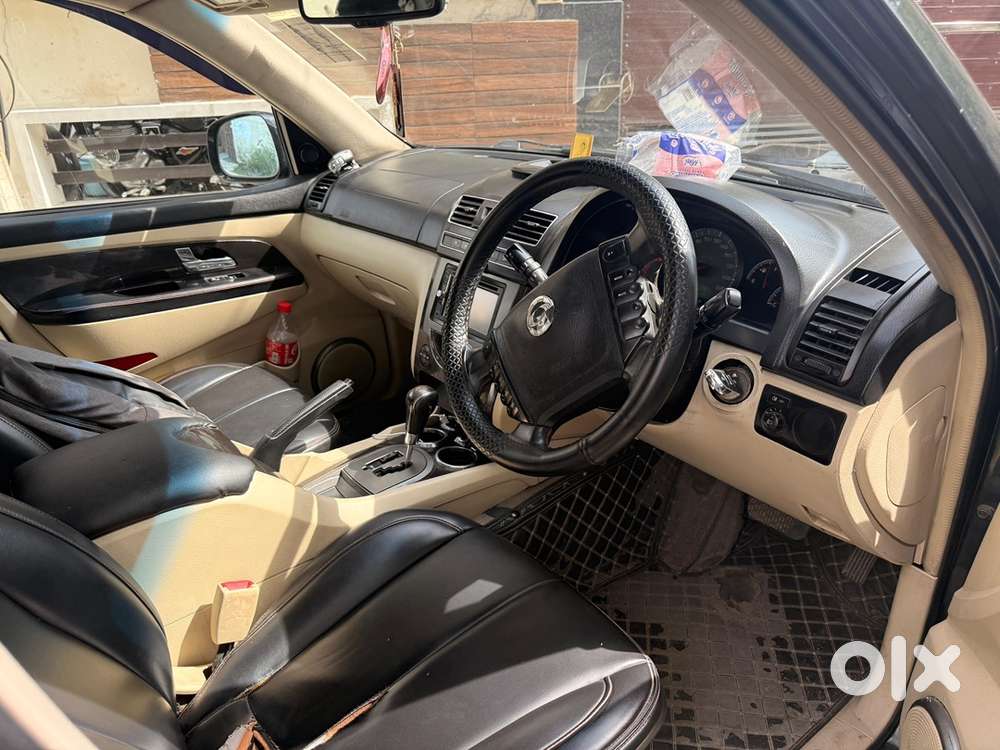 Mahindra Rexton Diesel 2013