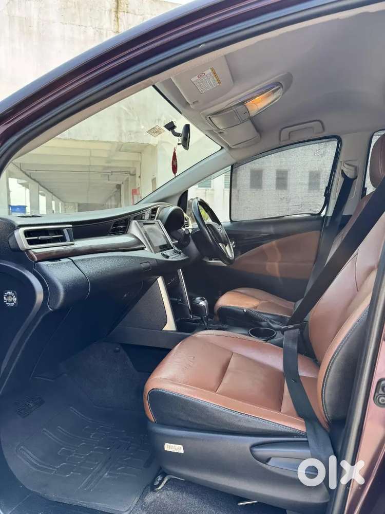 Toyota Innova Crysta 2016 Diesel 70000 Km Driven