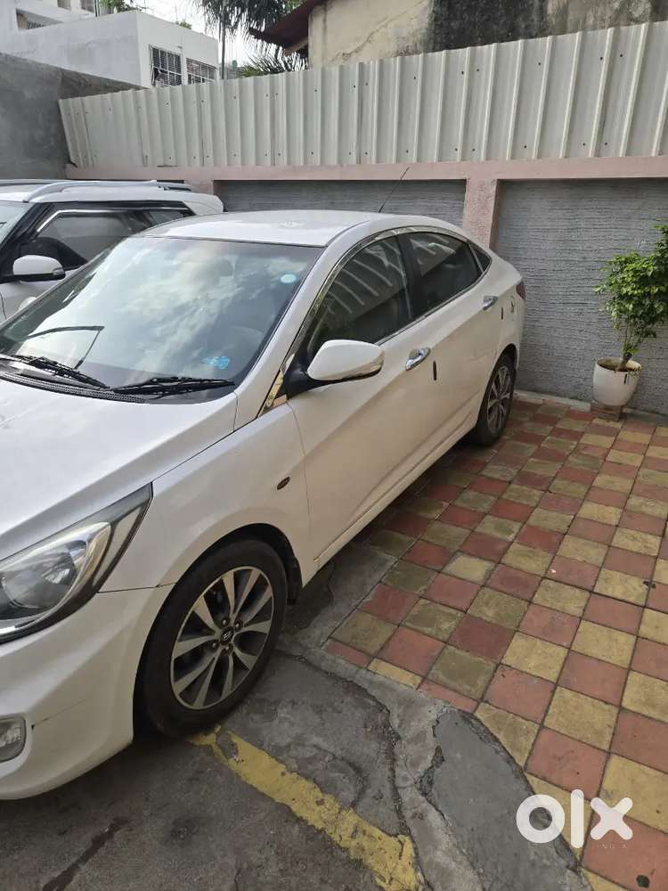 Hyundai Verna Crdi 2013