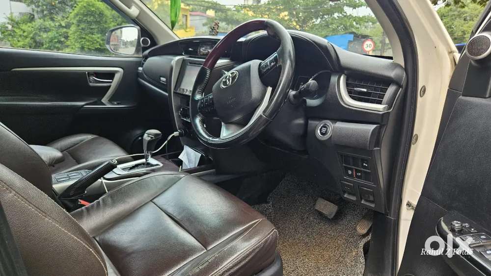 Toyota Fortuner 2017 Diesel Well Maintained All New Tyre Yokohama