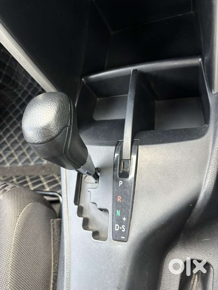 Toyota Innova Crysta 2.4 Gx Limited Edition At 7 Str, 2022, Diesel