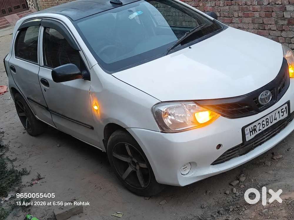 Read Description Please Toyota Etios Liva Cng Fully Loaded