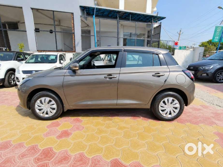 Maruti Suzuki Swift 1.2 Vxi (o), 2024, Petrol