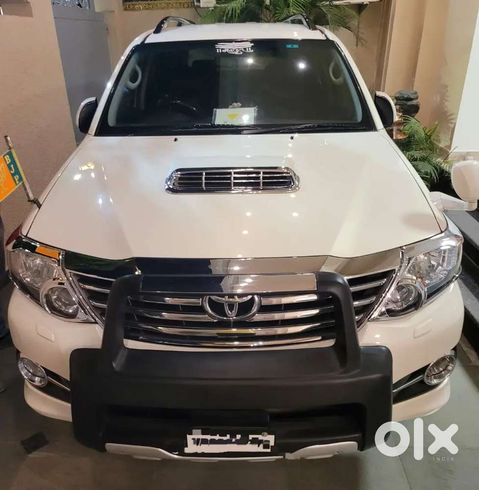 Fortuner Showroom Condition 3.0 Automatically 4*4