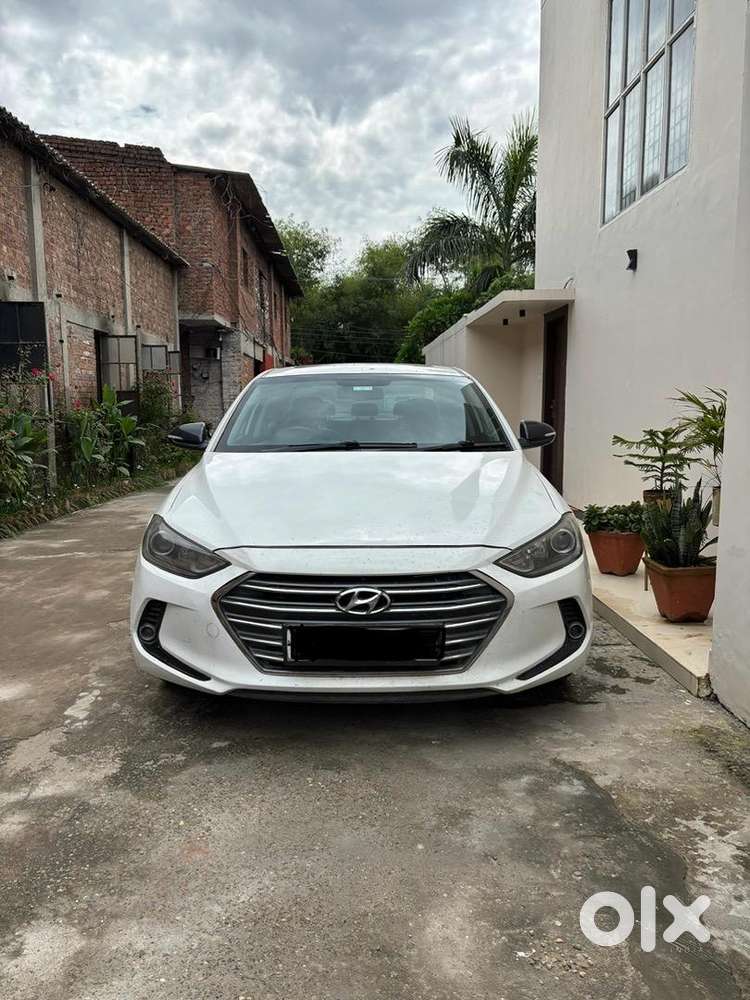 2017 Hyundai Elantra Petrol Automatic Top Variant