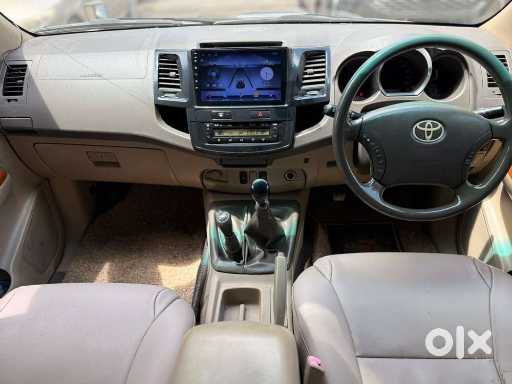 Toyota Fortuner 4x4 Mt, 2010, Diesel
