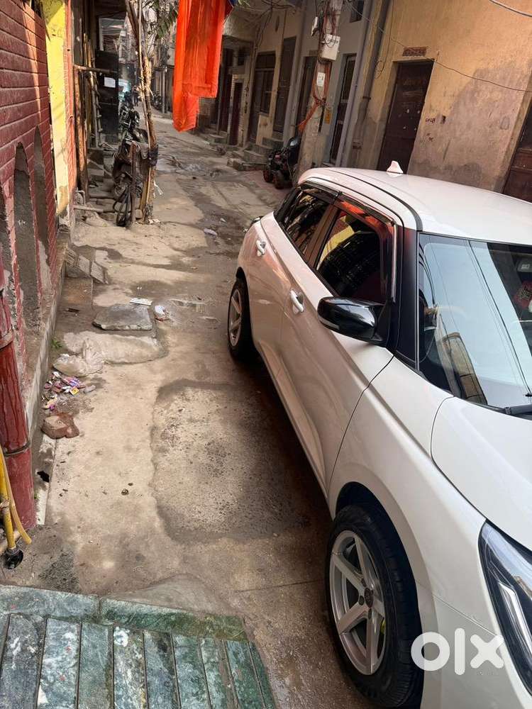 Maruti Suzuki Swift 2024 Petrol 9500 Km Driven