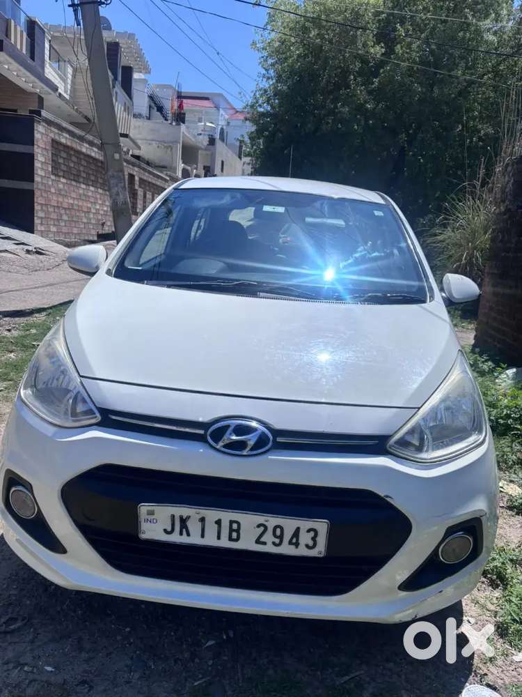 Hyundai I10 Car For Rs 2 Lac 50 Thousand
