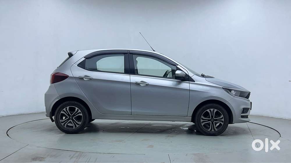 Tata Tiago Xza, 2020, Petrol