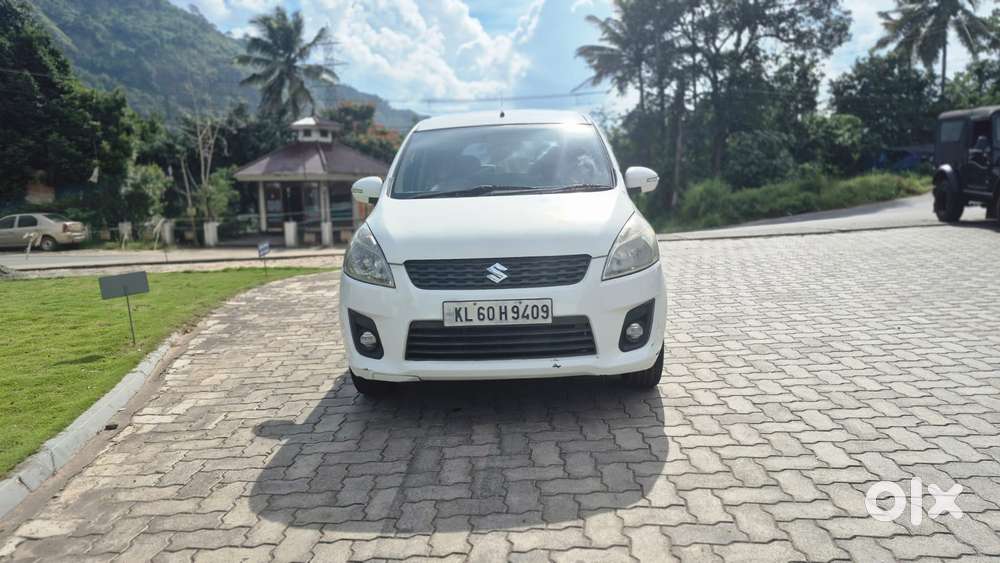 Maruti Suzuki Ertiga Vxi, 2015