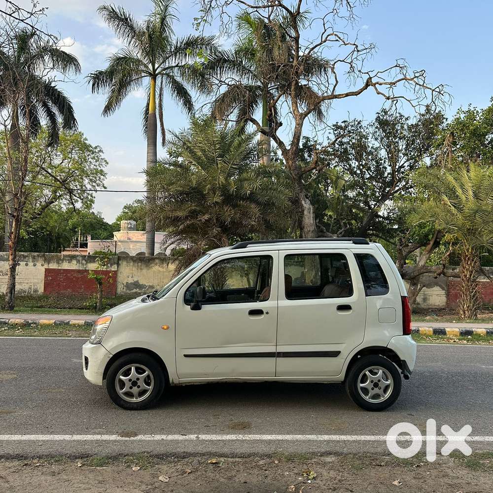 Maruti Suzuki Wagon R Lxi Opt, 2010, Petrol