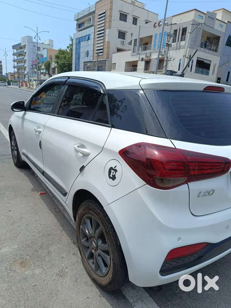 Hundai 120 Sportz Plus Vtvt